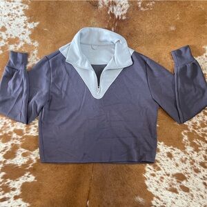 Comfy cropped lounge top